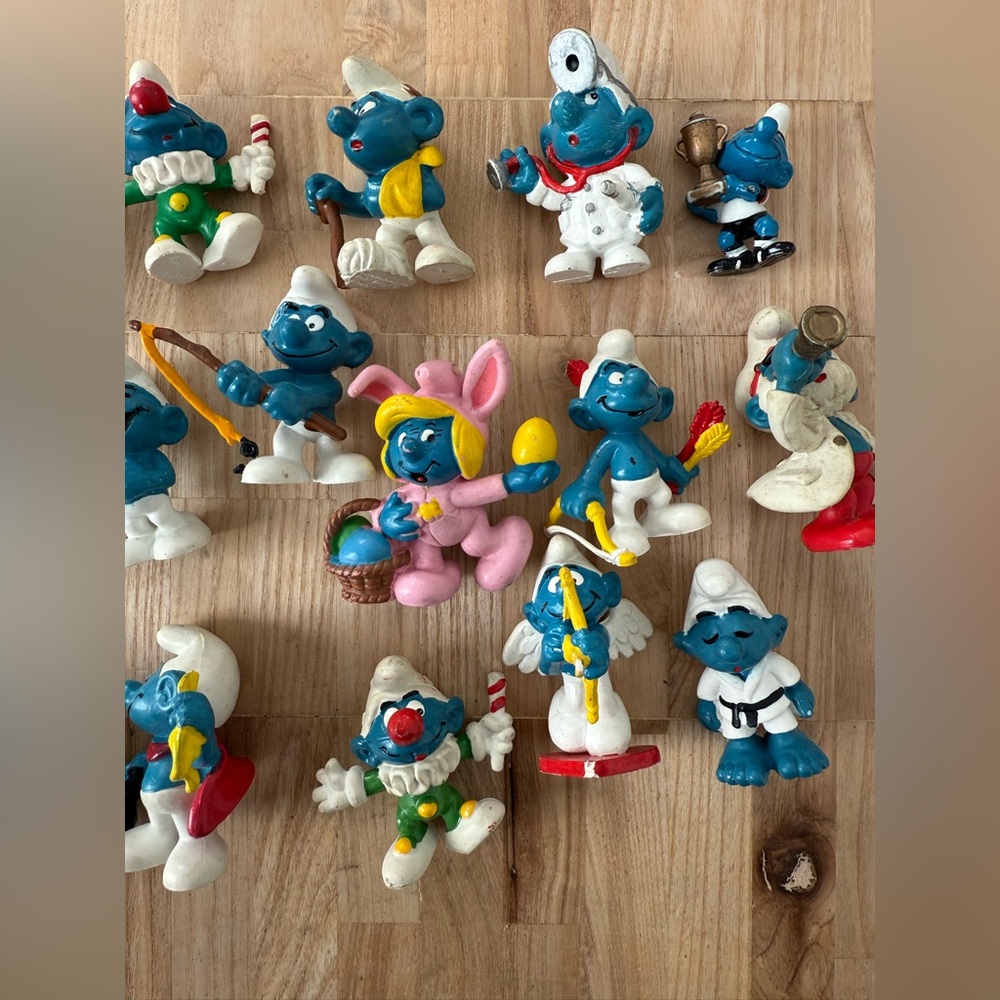 Schleich Smurf Vintage Figurines 1970’s-80’s 16 Piece Miniature PVC Collectibles - Picture 3 of 7